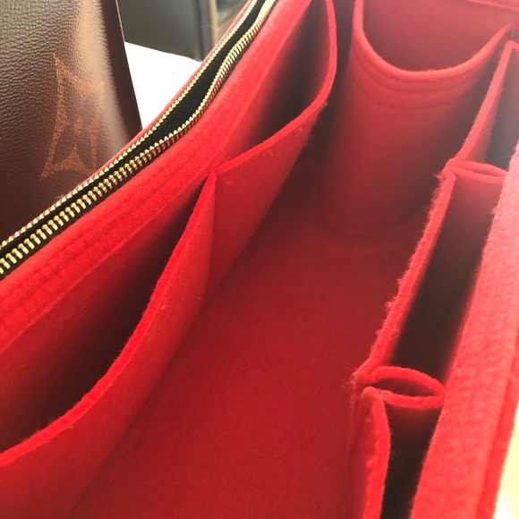 Authentic Louis Vuitton On The Go Reverse GM Bag - Picture 5 of 10